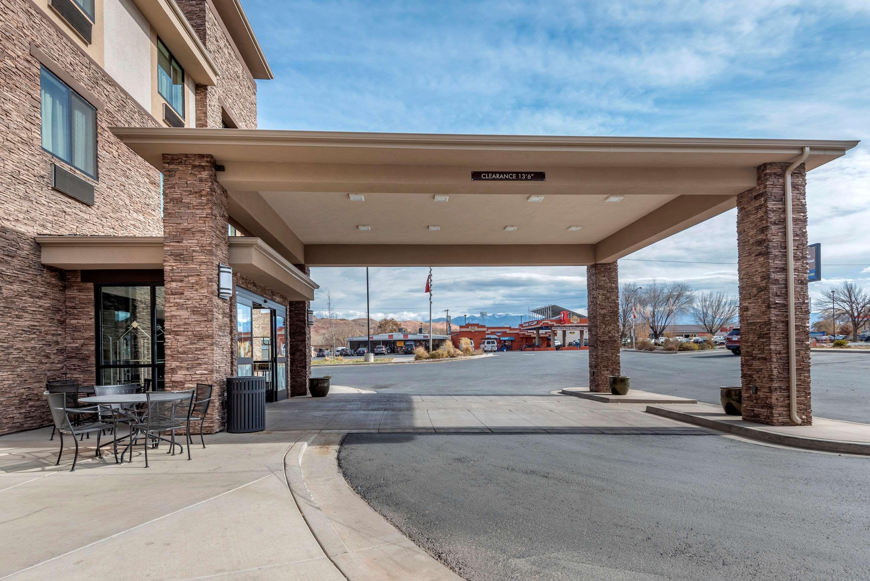 Mainstay Suites Moab Near Arches National Park Bagian luar foto